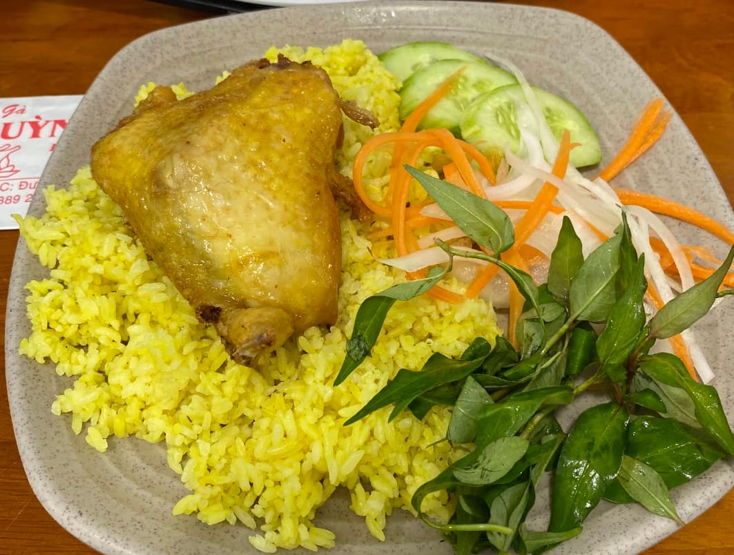 50 человек заподозрили отравление после употребления куриного риса в Камрани