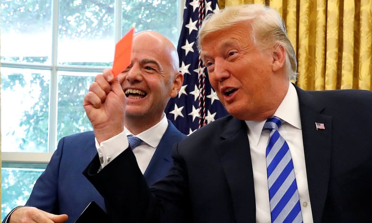 Президент Трамп, возможно, «попросил снять отстранение американского нападающего»