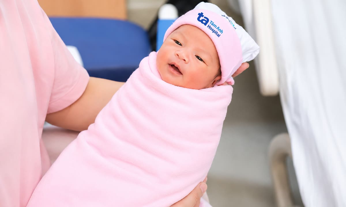 Có con ở tuổi 40 từ chiếc phôi cuối cùng