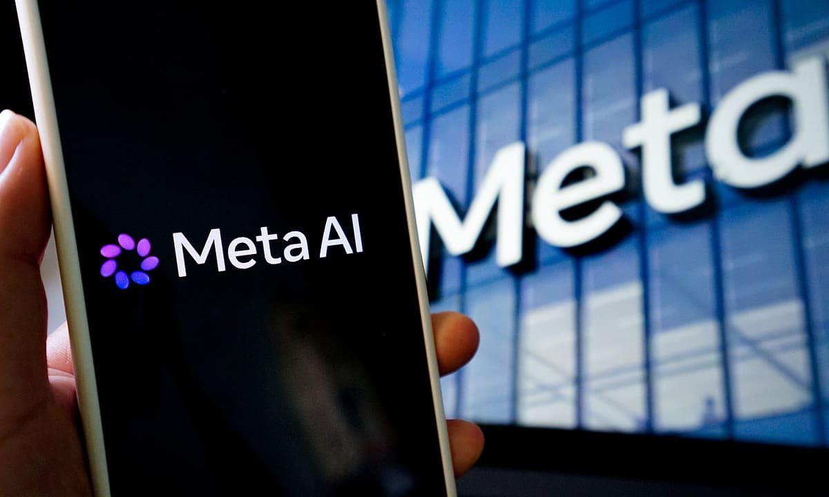 Meta пробует конкурирующего чат-бота с поддельным аккаунтом