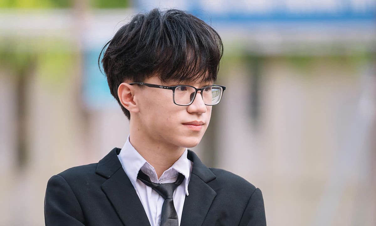 Thủ khoa Nghệ An với 'cú đúp' giải nhất học sinh giỏi Toán, Lý
