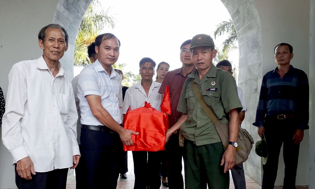 Liệt sĩ 'trở về' sau cuộc tìm kiếm của ba thế hệ