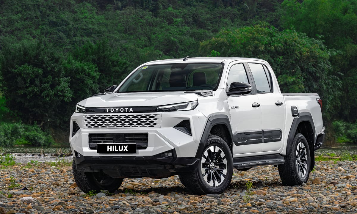 Пикап Toyota Hilux установил рекорд продаж