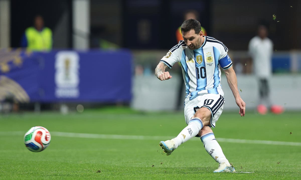 Messi sút hỏng phạt đền nhiều nhất một kỳ World Cup