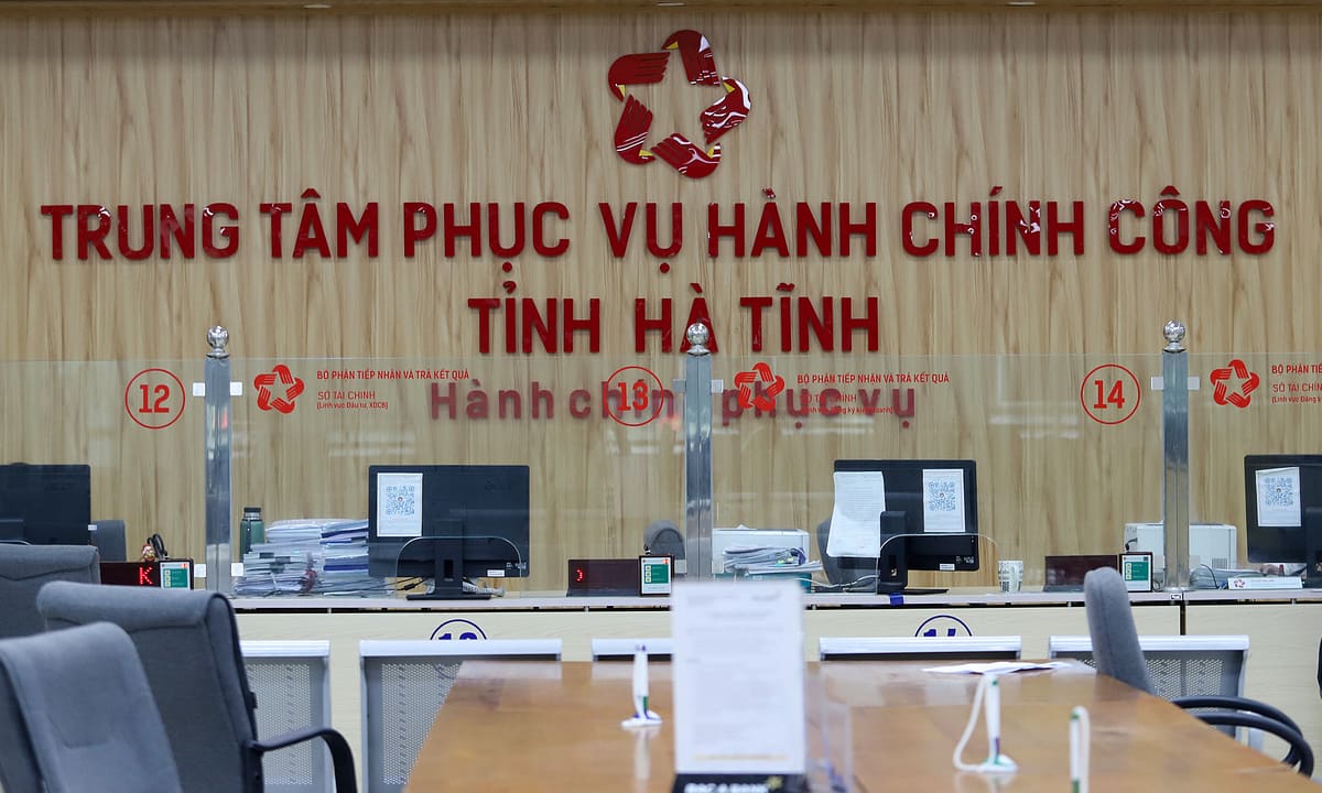 Viên chức quản lý phải từ chức nếu người thân sa vào tệ nạn