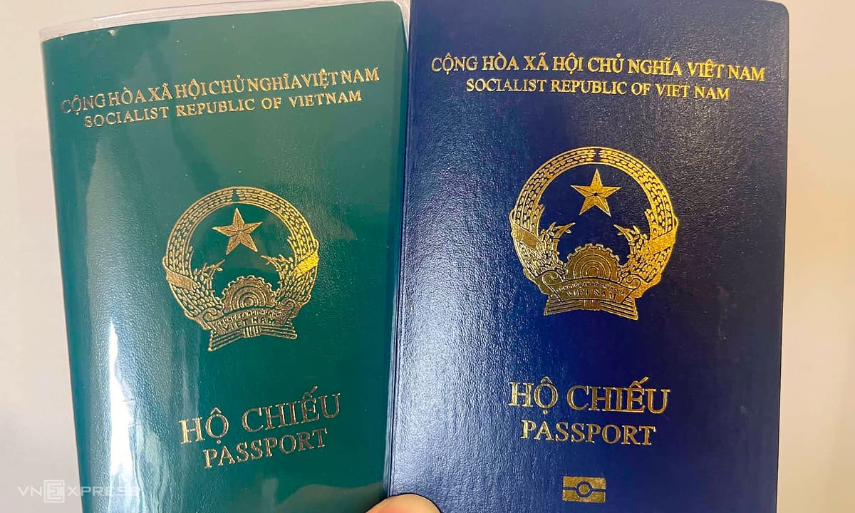 Hộ chiếu trên VNeID không thay thế bản cứng khi xuất nhập cảnh