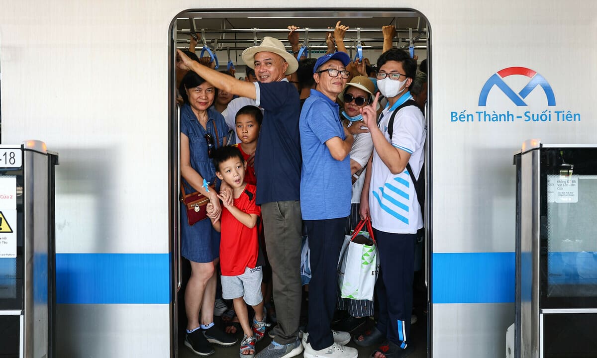 HCMC собирает мнения о названиях станций метро Ben Thanh, Suoi Tien и Tham Luong