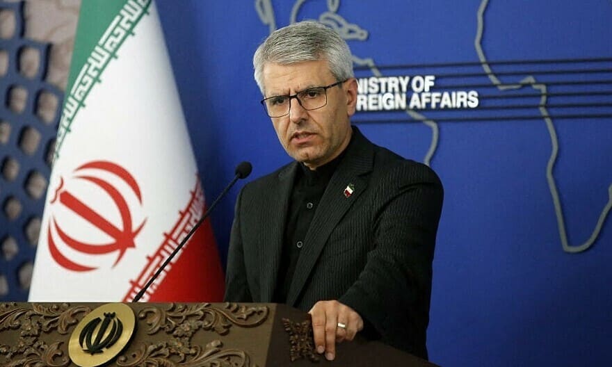 Iran đáp trả tuyên bố 'lệnh ngừng bắn đã hết' của ông Trump