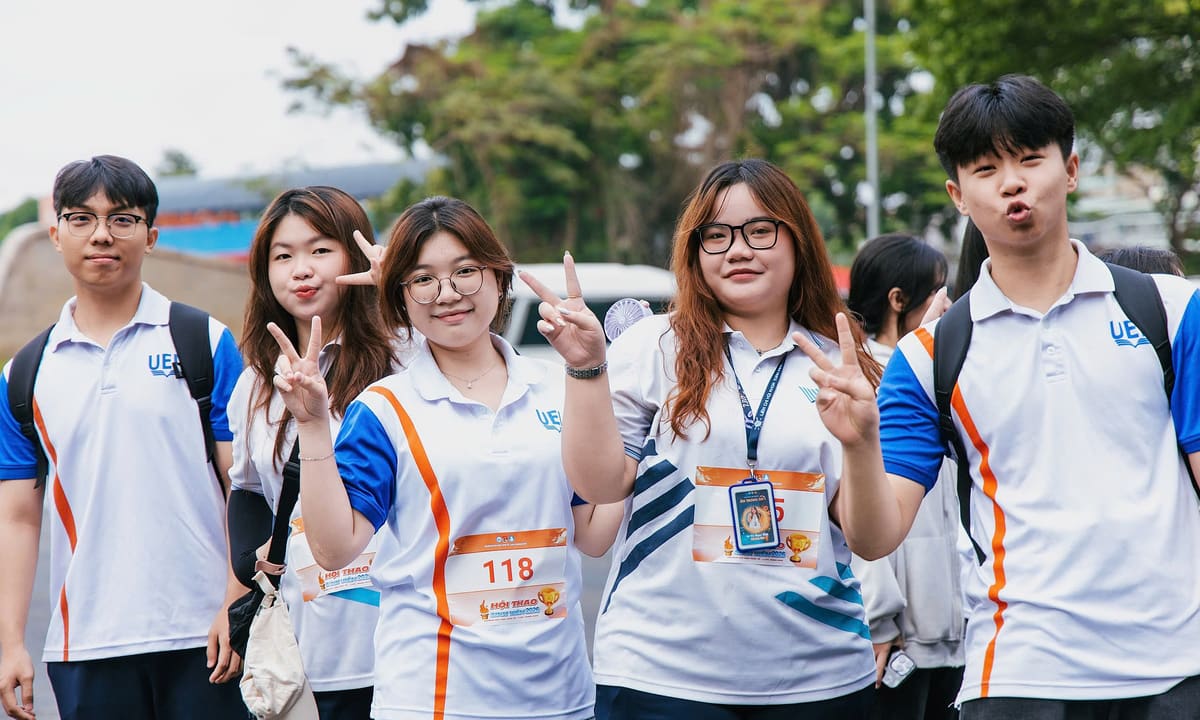 Đại học Kinh tế - Luật nhận hồ sơ từ 60/100 điểm