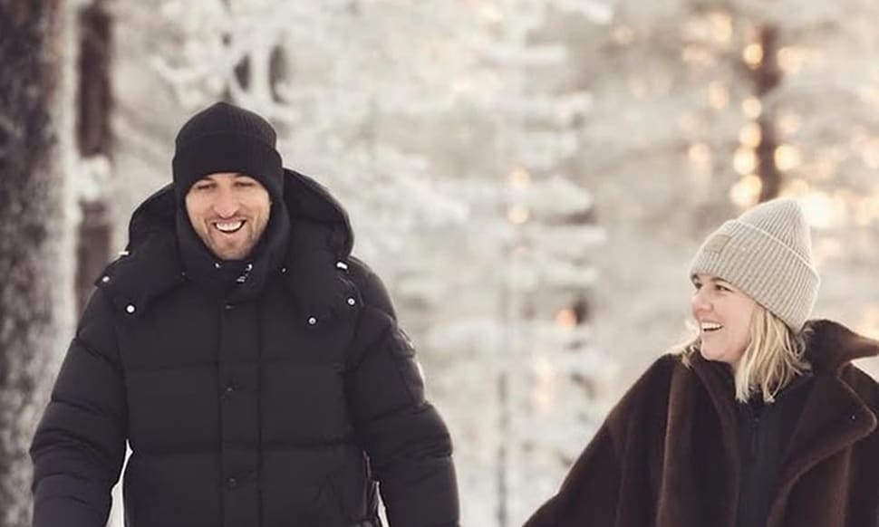Gu mặc của Harry Kane và bạn đời 'thanh mai trúc mã'