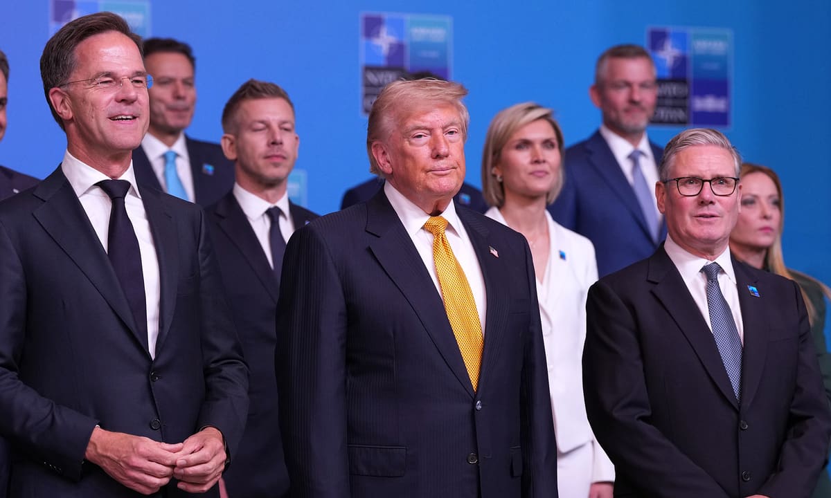Cách NATO chiều lòng ông Trump tại hội nghị thượng đỉnh