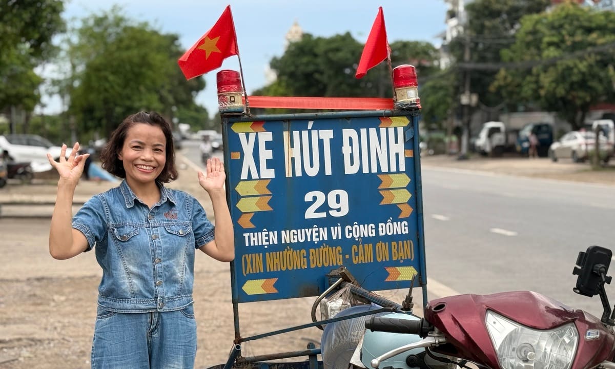 Người phụ nữ Hà Nội 6 năm đi nhặt đinh xuyên đêm