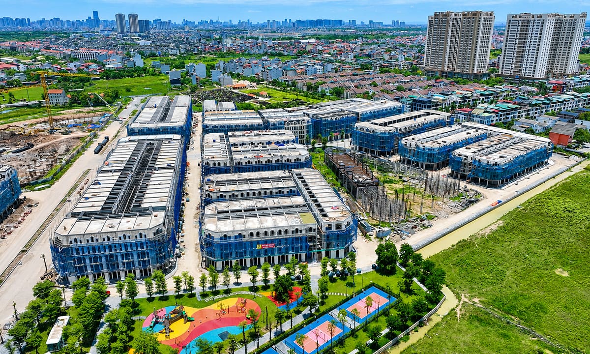 Nhà phố phía Tây Hà Nội thu hút khách mua ở thực