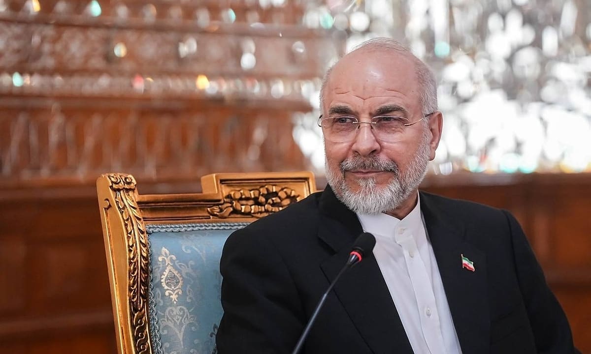 Iran tuyên bố không đầu hàng trước Mỹ