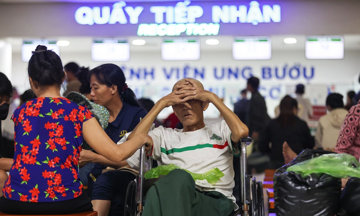 6 loại ung thư triệu chứng mờ nhạt, dễ bị ngó lơ