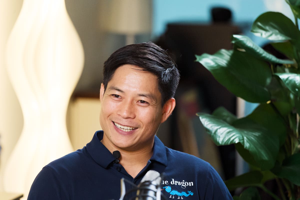 CEO gần hai thập kỷ giải cứu trẻ em: 'Nếu không phải mình thì là ai?'