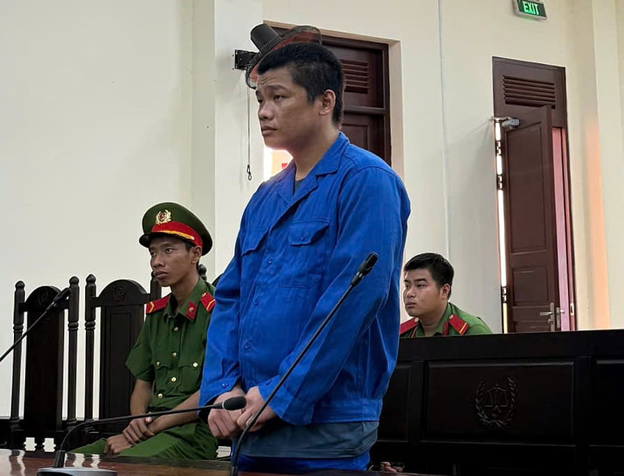 Cha hành hạ con 7 tuổi vì bán vé số không đủ tiền, lĩnh 3 năm tù