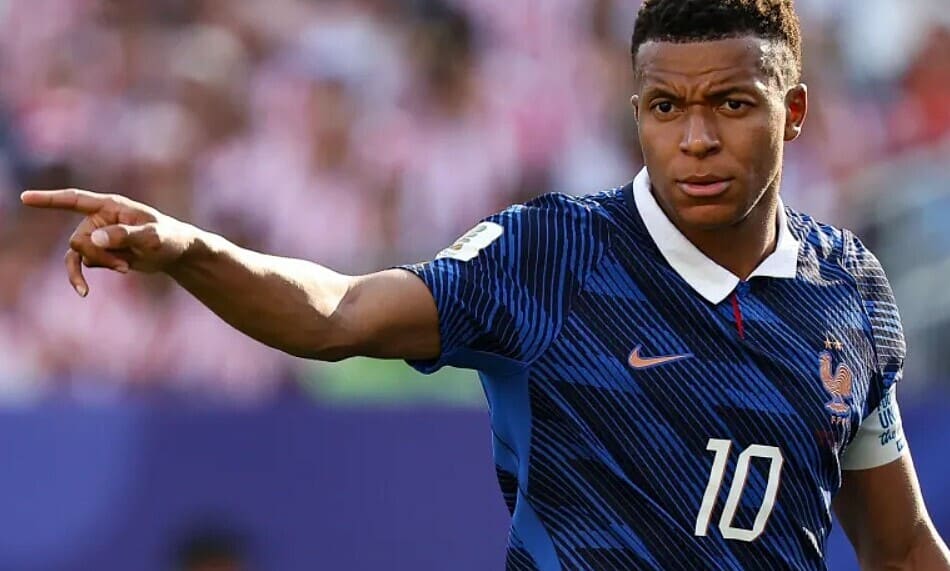 Bí mật thể lực của Mbappe