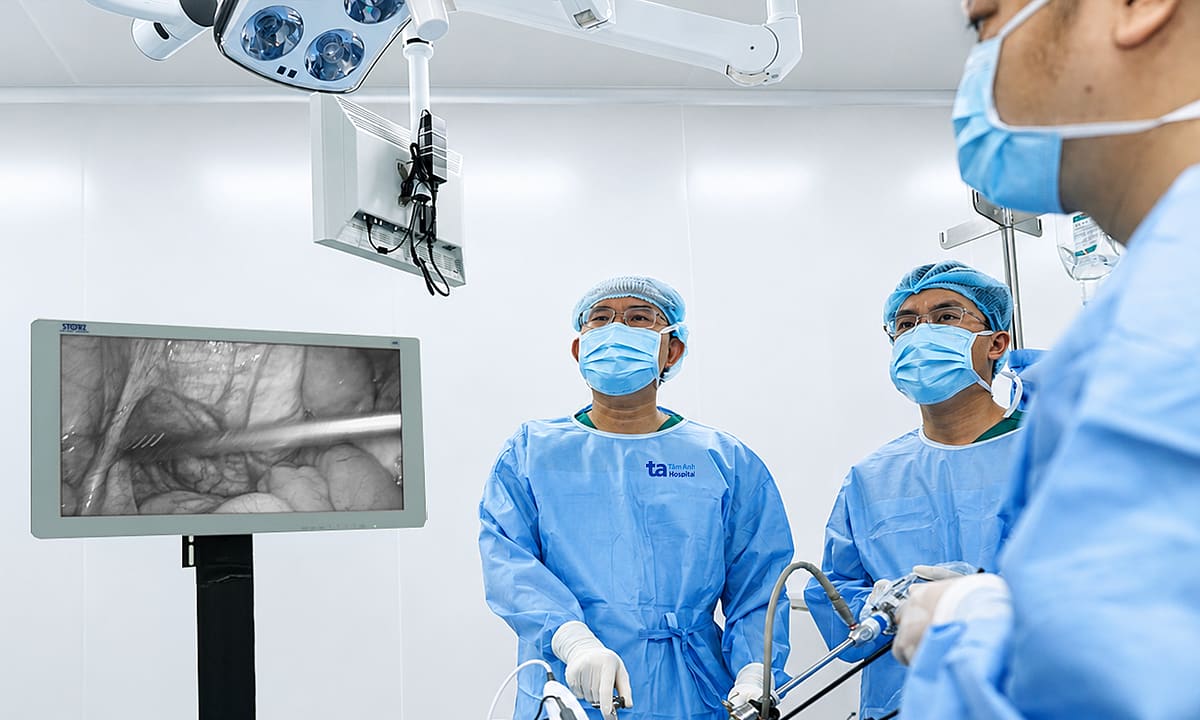 U ruột non xuất huyết gây mất máu