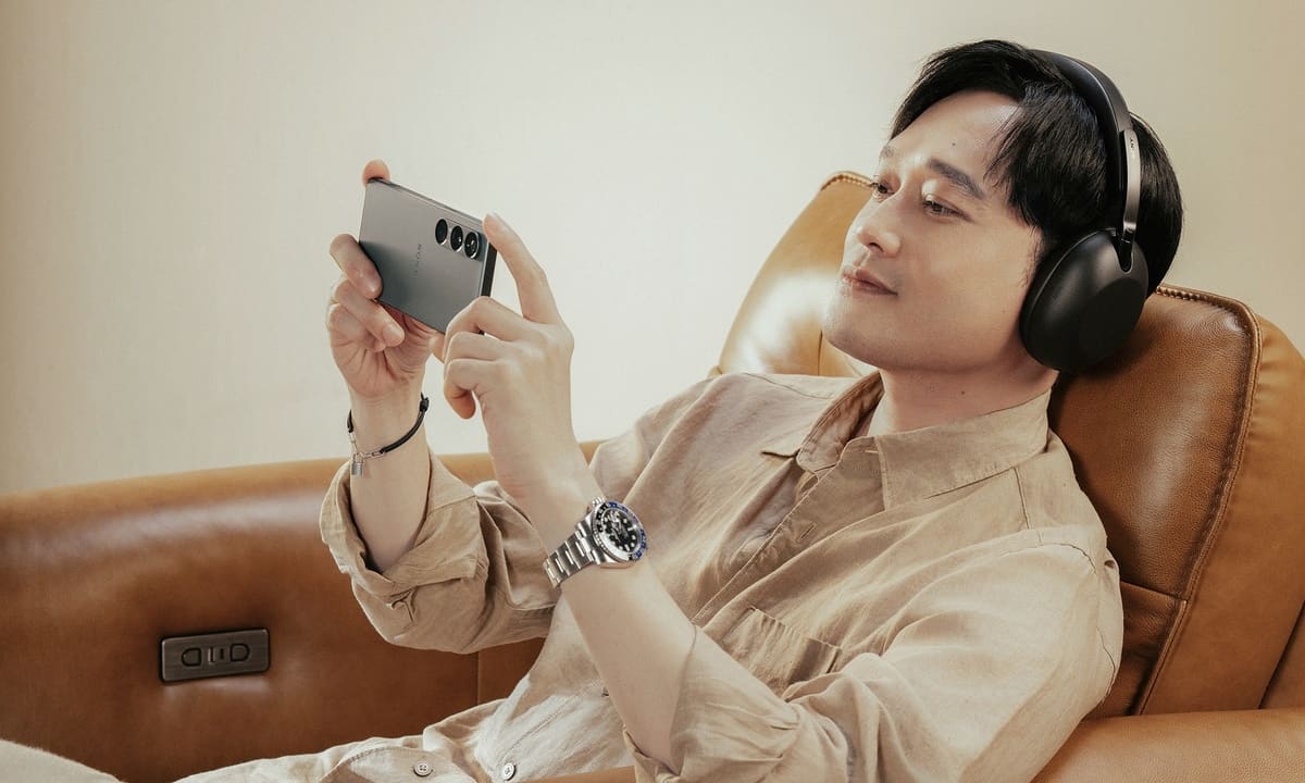 Quang Vinh là đại sứ phiên bản tai nghe mới của Sony