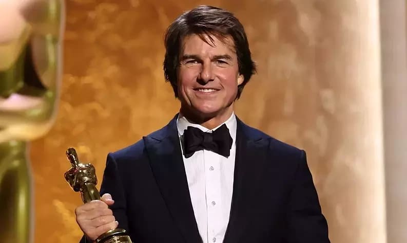 Tom Cruise sẽ có màn trình diễn ở bế mạc World Cup 2026
