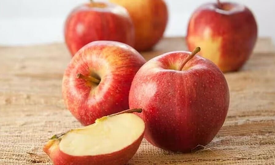 Chuyên gia Nhật Bản cảnh báo 5 sai lầm ăn táo có thể hại sức khỏe