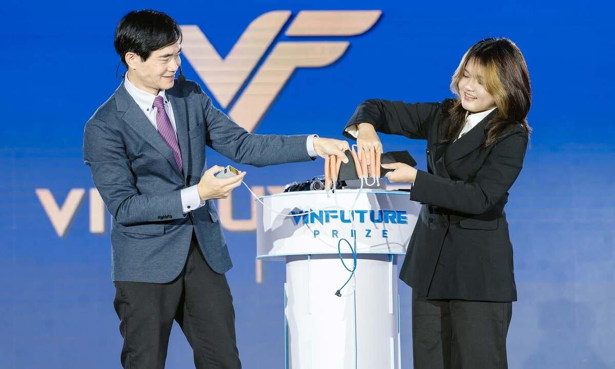 5 лет VinFuture связывает глобальную разведку с практическими проблемами во Вьетнаме