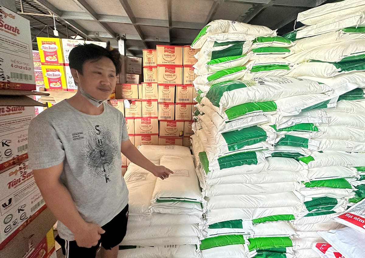 Đường dây tiêu thụ bột ngọt, hạt nêm giả ở các tiệm tạp hóa