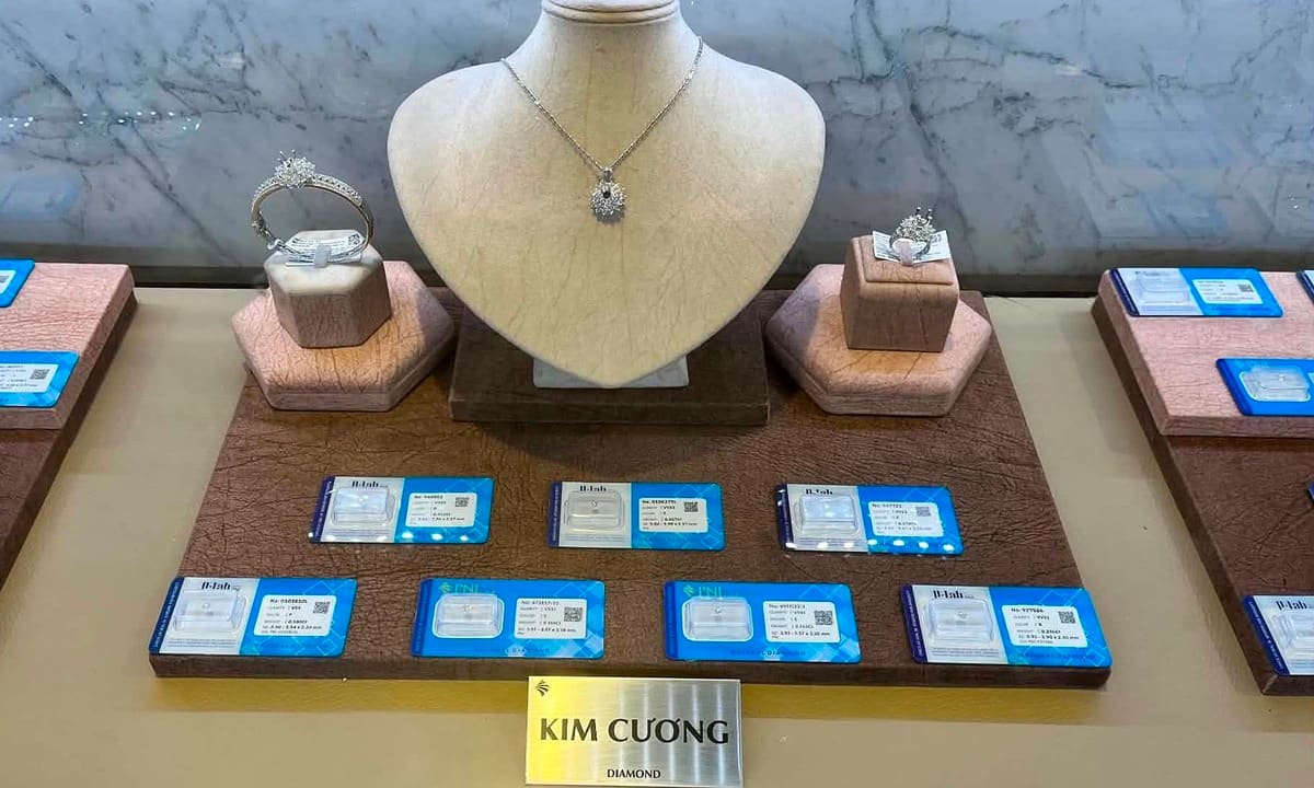 PNJ tính thuê đơn vị quốc tế kiểm định quy trình và chất lượng kim cương