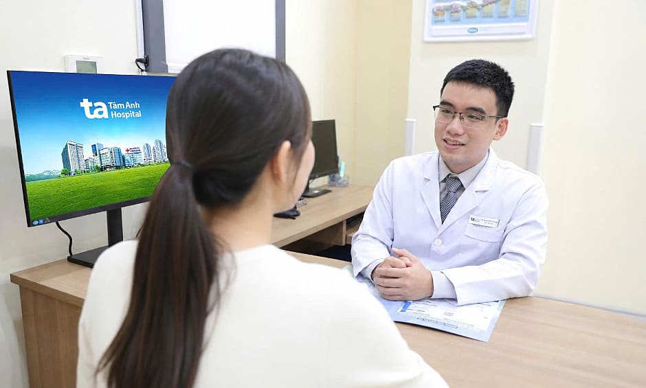 Sản phụ loạn thần sau sinh