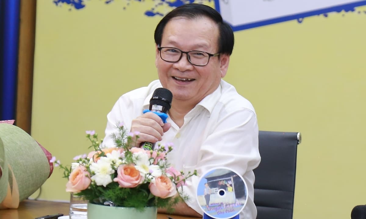 Nhà văn Nguyễn Nhật Ánh viết 'chuyện tình thị trấn'