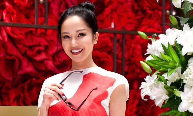 Hồng Nhung: 'Cuộc đời cần nhất hy vọng'