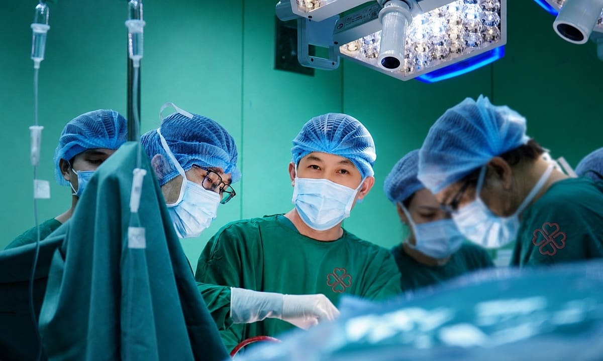 Sốc nhiễm khuẩn bởi ổ áp xe trong lá lách