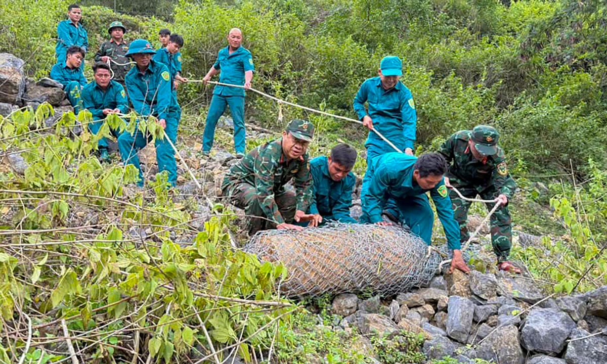 Phát hiện bom 350 kg khi đào móng nhà