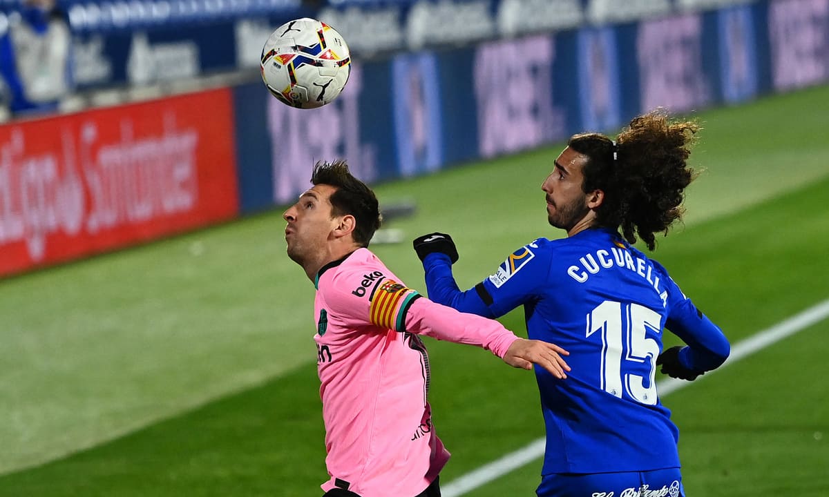 Messi từng ghi 62 bàn trước nửa đội hình Tây Ban Nha