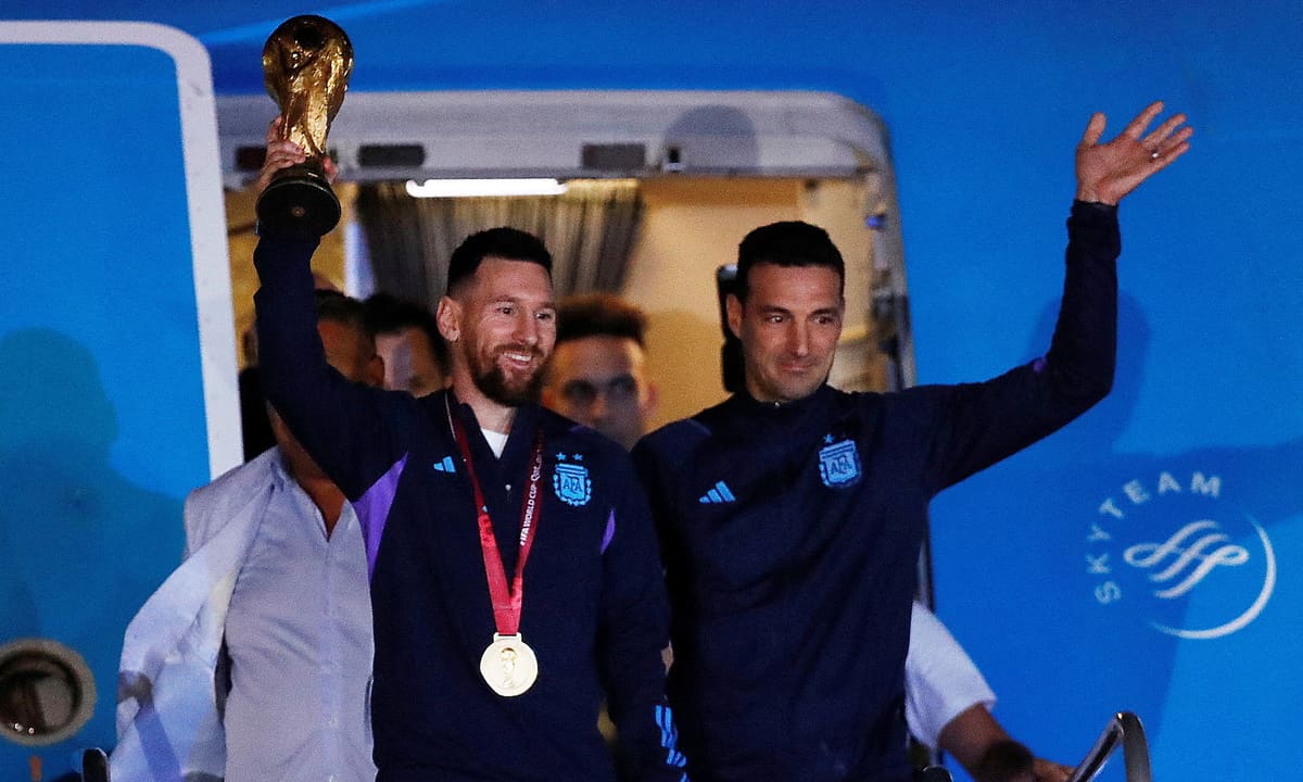 Lionel Scaloni - người lát đường cho Messi và Argentina