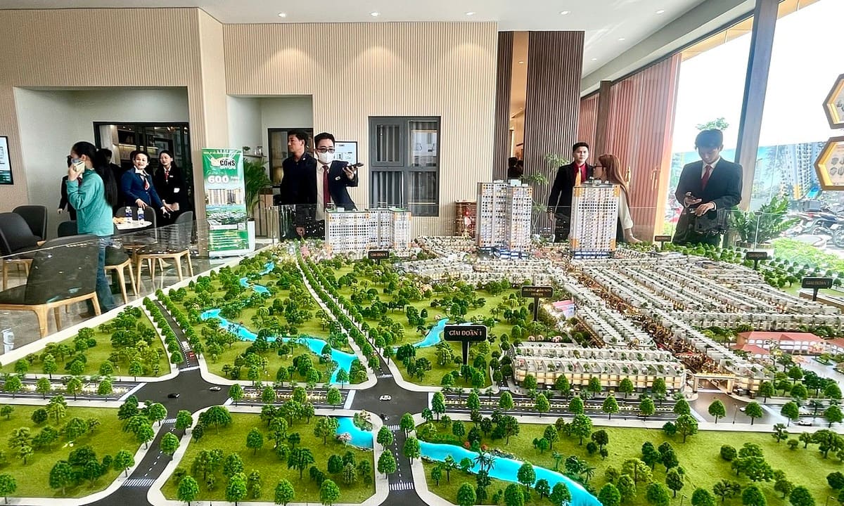 Giao dịch bất động sản giảm mạnh nửa đầu năm