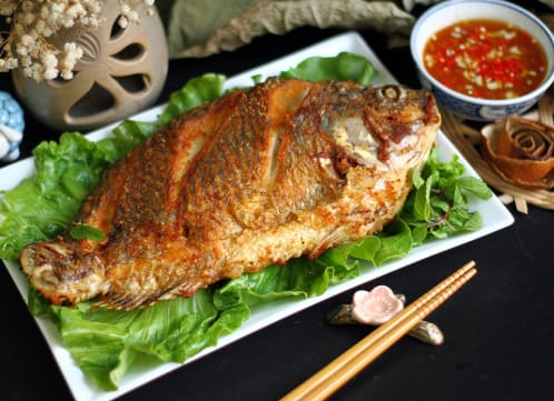 Cậu bé 13 tuổi khóc nức nở chỉ vì một câu đùa