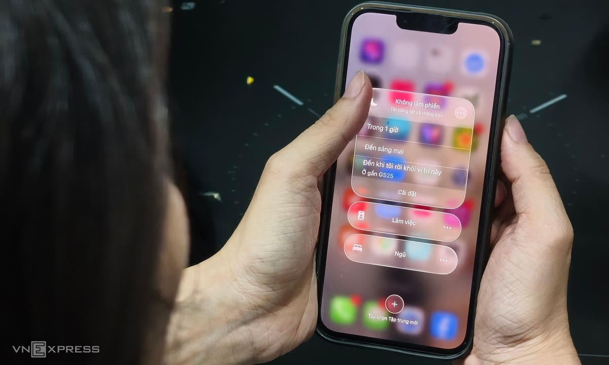 Bối rối vì nhân viên 'hết giờ là ngắt kết nối'