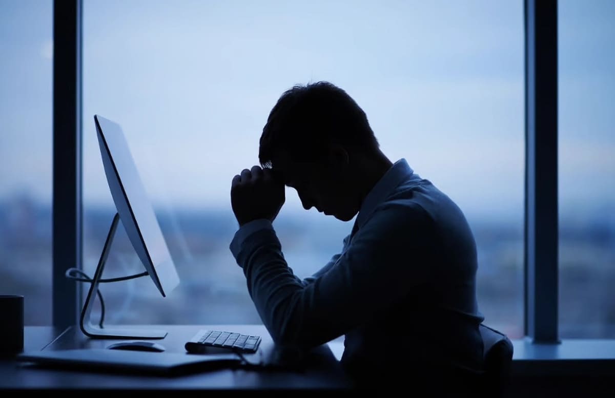 Stress vì kiếm tiền ít hơn vợ