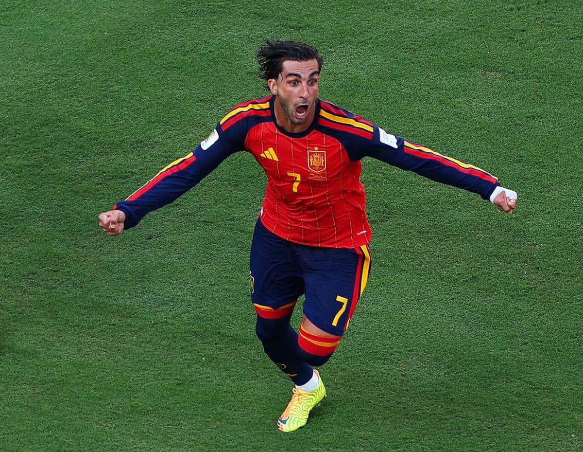 Ferran Torres và cú sút phá tan nghịch cảnh ở đội tuyển Tây Ban Nha