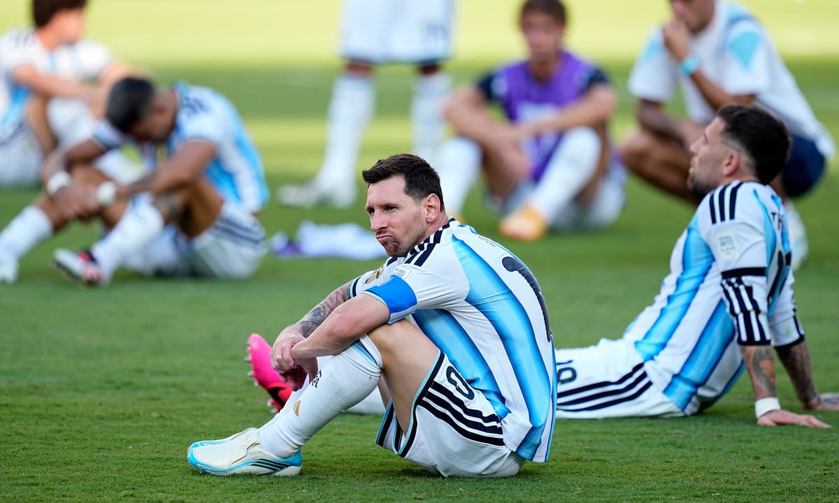 Messi được nghỉ vô thời hạn sau World Cup