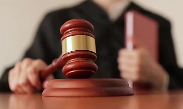 Судья привлечен к дисциплинарной ответственности за «плагиаты» 6 адвокатов