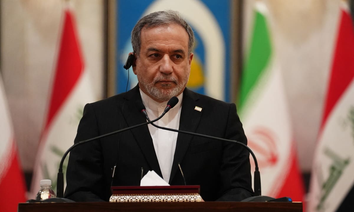 Iran dọa đáp trả tương xứng nếu Mỹ phá cầu, nhà máy điện