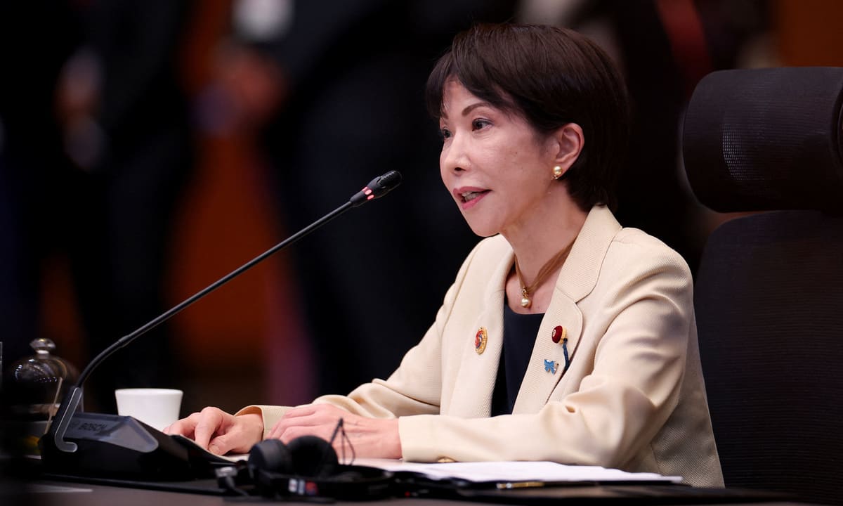 Thủ tướng Nhật Bản tiết lộ chỉ ngủ dưới ba tiếng mỗi ngày