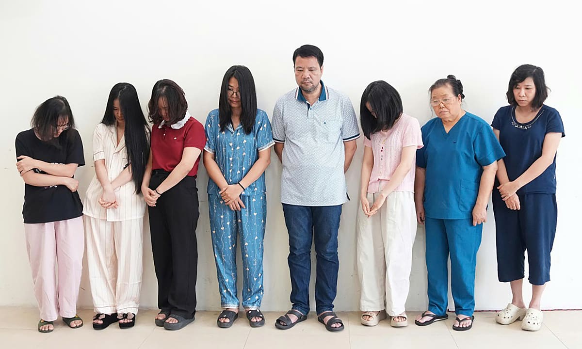 10 người bị bắt vì 'vẽ bệnh' tại phòng khám, thu lợi hàng chục tỷ đồng