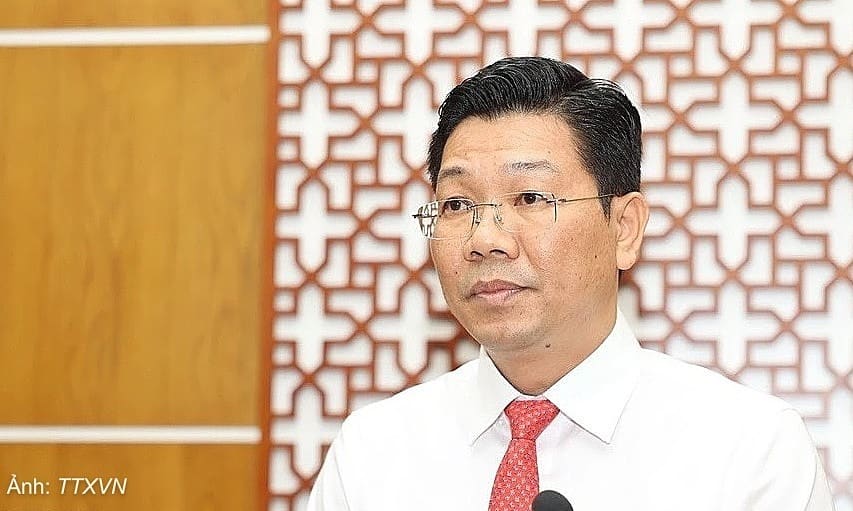 Phó bí thư Tây Ninh Nguyễn Mạnh Hùng làm Phó bí thư Thường trực Vĩnh Long
