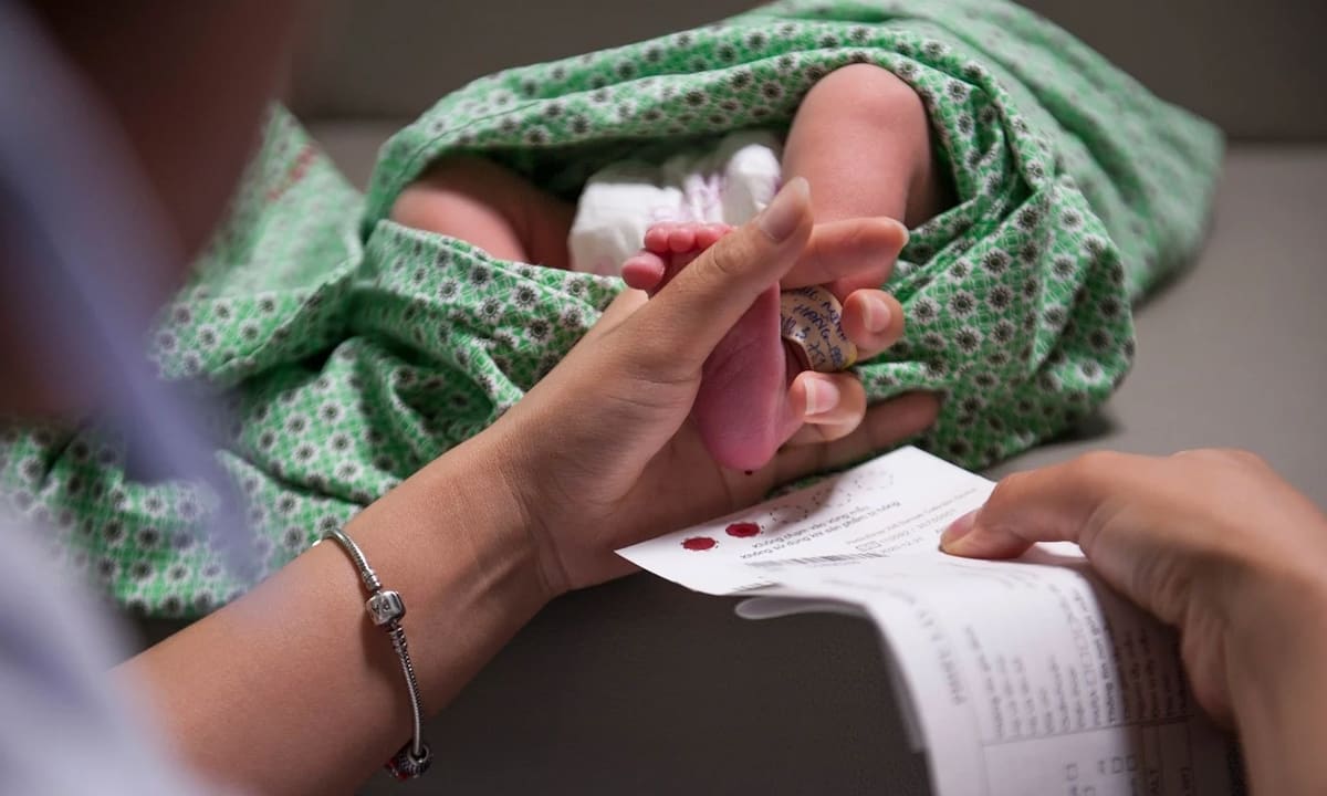 Почему здоровые родители до сих пор рожают детей с серьезными заболеваниями?