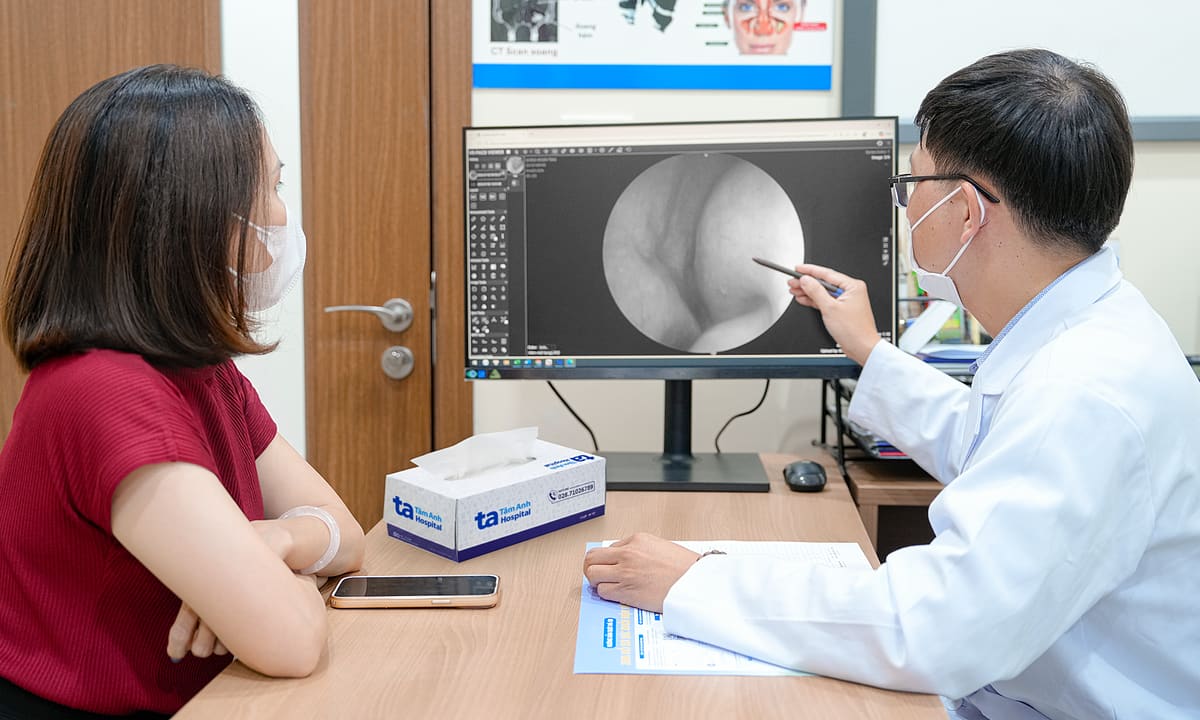 Hít dầu gió có hết nghẹt mũi?