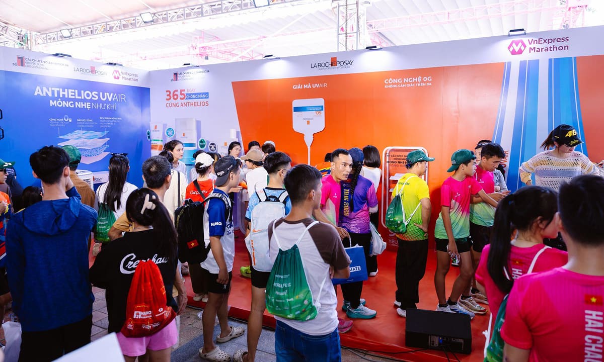 Runner trải nghiệm chống nắng La Roche-Posay tại VM Đà Nẵng